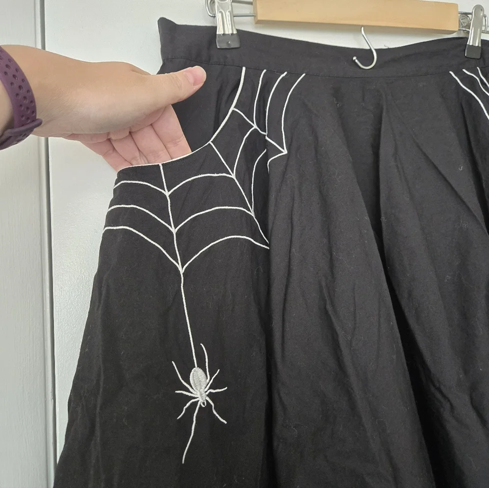 Hell Bunny Miss Muffet Spider Skirt Size 2XL - Picture 4 of 6